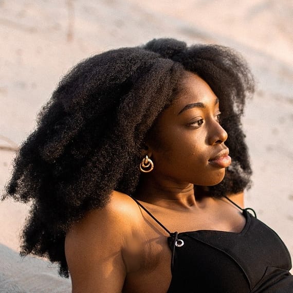 woman with low porosity hair